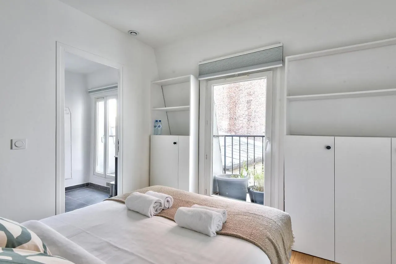 Cocon Pour 2 Au Coeur De Montmartre Apartamento París Francia